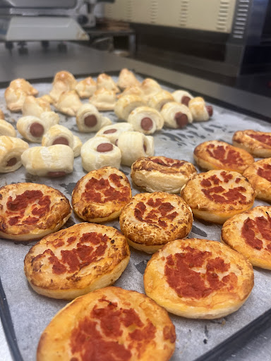 Tombion - Visual