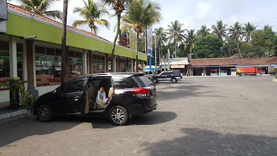 Photos of Pertamina Gas Station 44.564.04 Baledono