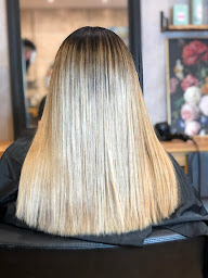 Photo n°9 de Salon de coiffure El PASCHA CONCEPT à Amiens (Salon de coiffure)