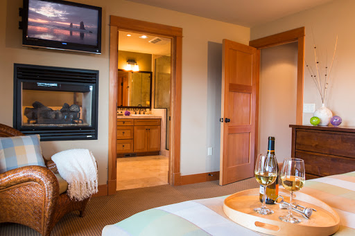 Lodges at Cannon Beach - Thumbnail