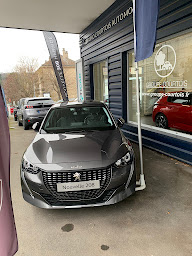 Photo n°20 de PEUGEOT STELLANTIS &YOU LA CELLE SAINT CLOUD à La Celle-Saint-Cloud (Garage automobile)