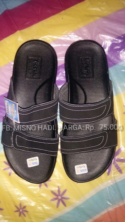 Photos of CANDRA SANDAL