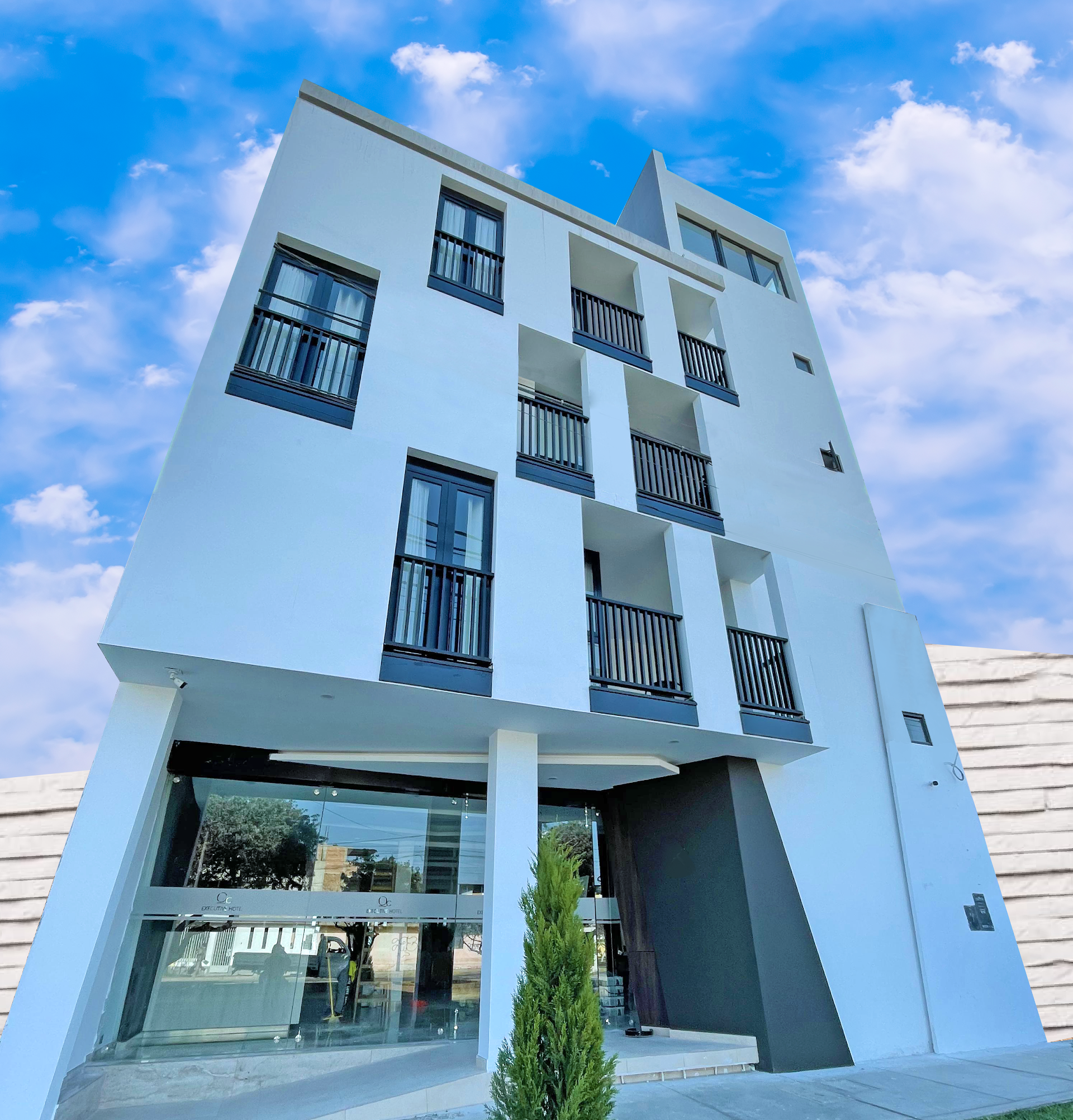Hotel QC