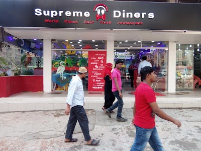 Photos of Supreme Diners 3