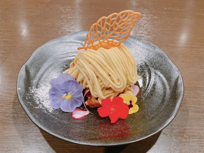 Sumika parfaiteria (スミカパフェテリア)