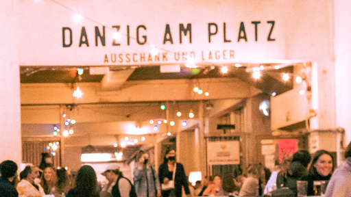 DANZIG AM PLATZ - Visual
