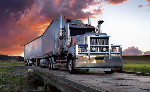 EXPERT GARAGE LTD.(TIMMINS) Freightliner/Western Star Dealer - Thumbnail