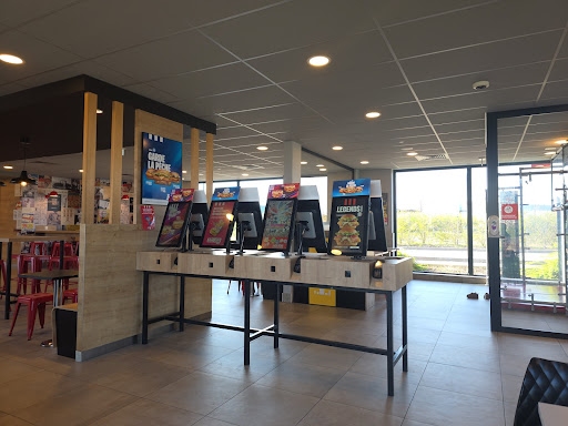 Photo 1 - KFC Strasbourg Vendenheim
