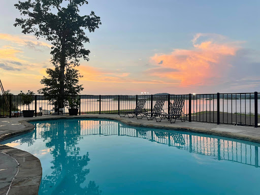 Lake O' Pines RV Park, Marina & Inn - Thumbnail
