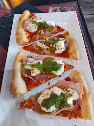 Photo n°14 de L'Origan à Saint-Symphorien-sur-Coise (Pizzas à emporter)