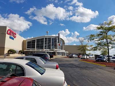 Photos of AMC Showplace Rockford 16