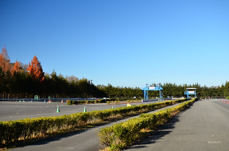 ツインリンクもてぎ アクティブセーフティトレーニングパーク 栃木県茂木町桧山 学校 グルコミ