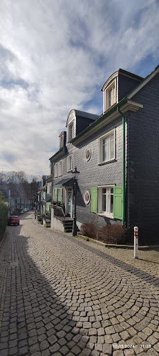 Röntgen Denkmal