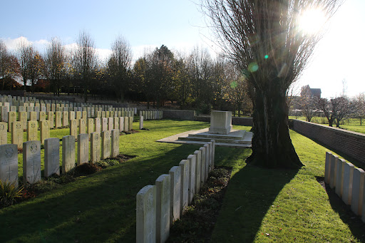 Hermies Hill Cemetery - Thumbnail