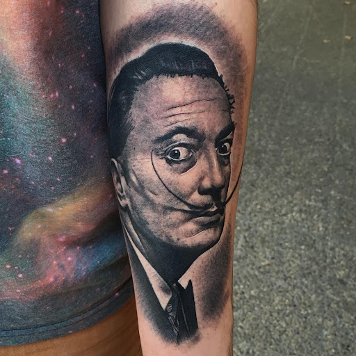 StrayCat Menorca Tattoo & Art Gallery - Thumbnail