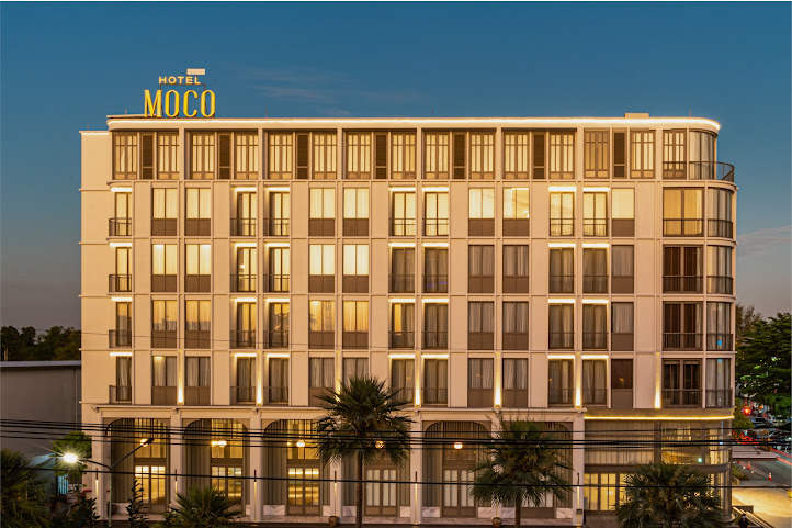 Hotel MOCO by null