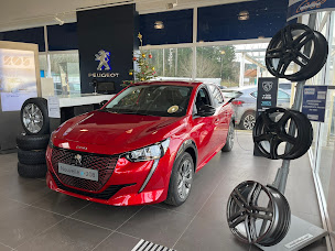 Photo n°5 de Peugeot Maîche - Groupe JMJ à Maîche (Vendeur de voitures d'occasion)