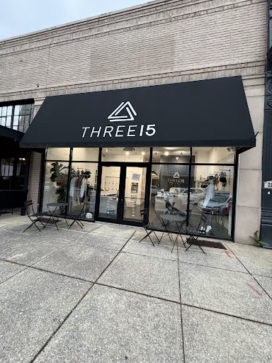 Three 15 Studio - Visual