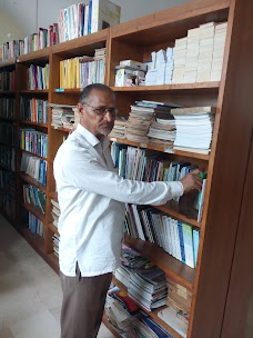 Al-Sadiq Library islamabad