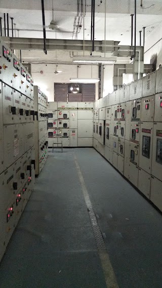 Genius Electric supplies