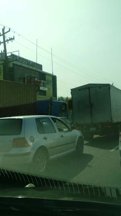 Photos of Fleetmaster Truck Parts Ltd.