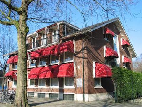 Amsterdamse Kliniek voor Cosmetische Tandheelkunde en Implantologie