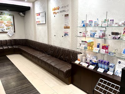 シティコンタクトアミュエスト博多店