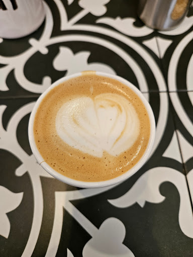 Howl Mercantile & Coffee - Thumbnail