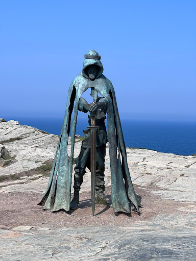 Gallos Statue