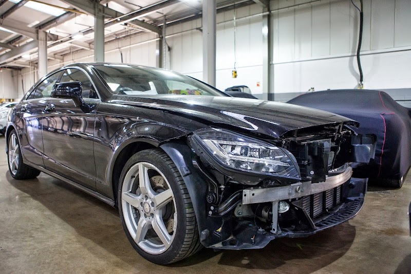 Eastern Western Accident Repair Centre photo 3