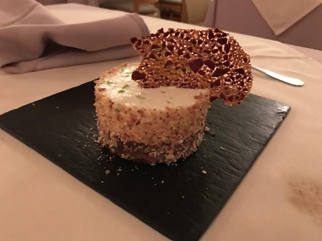 Le Tastevin