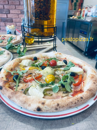 Italiano Pesto Pizza - Thumbnail