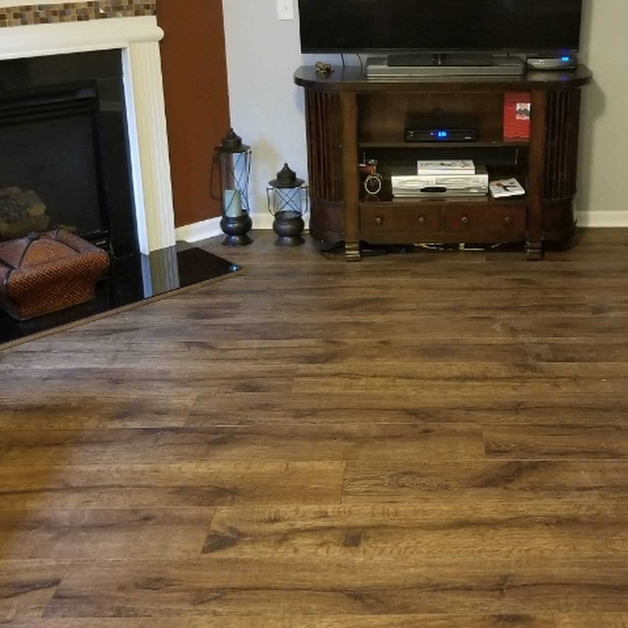 Majestic Flooring LLC Flooring Installation Service in Gastonia