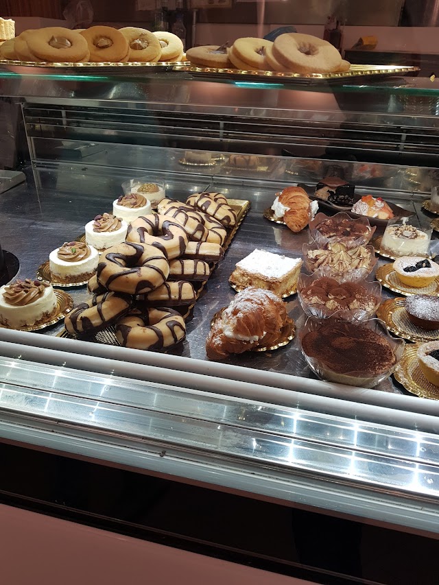 Frizz cafe' Bari Viale Einaudi