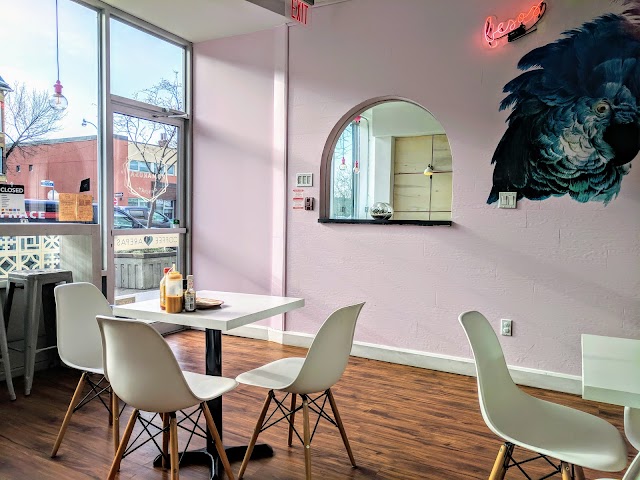 Pomarosa Coffee Shop & Kitchen