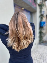 Photo n°18 de Le Salon de Jessica à Graveson (Salon de coiffure)