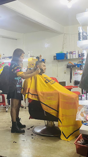 Naye Barbería y Salón de Caballeros