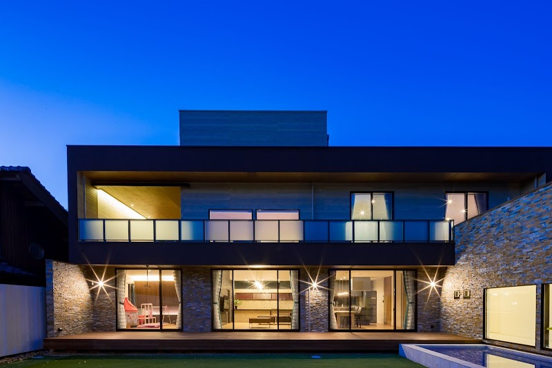 長坂篤建築研究所