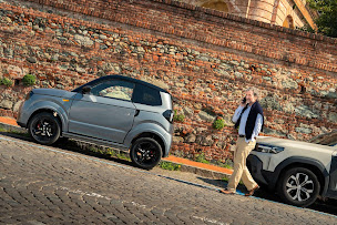 Photo n°11 de LIGIER STORE - ACAR CHÂTEAUNEUF LES MARTIGUES - VOITURES SANS PERMIS LIGIER à Châteauneuf-les-Martigues (Vendeur de voitures d'occasion)