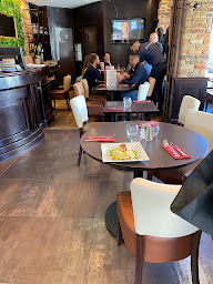 Photo n°36 de L Olympic à Colombes (Restaurant)