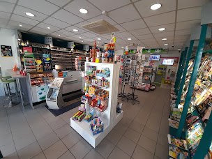 Photo n°5 de TABAC A LA HAVANE CALAIS: boutique Souvenir de Calais et Compagnie du Dragon à Calais (Bureau de tabac)