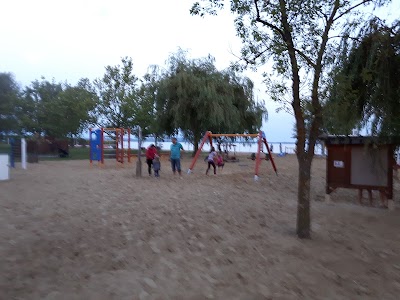 Photos of Di&aacute;si Strand