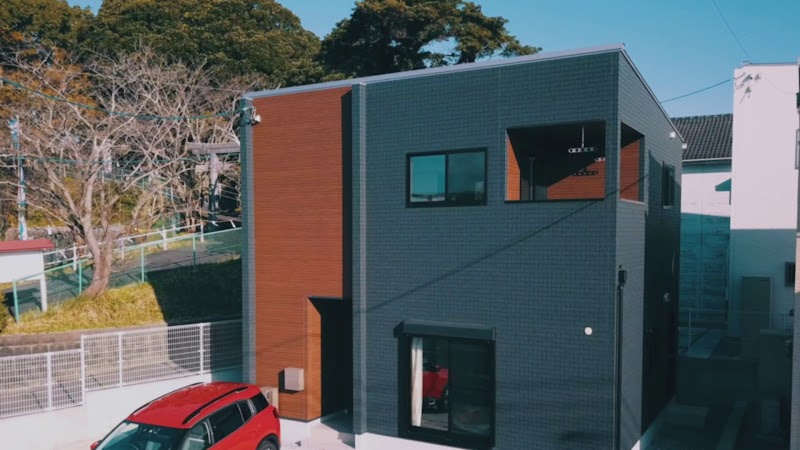 OVERGROUND オーバーグラウンド