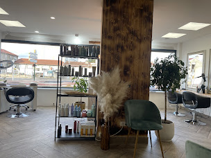Photo n°7 de Nouvelle Vague à Tomblaine (Salon de coiffure)