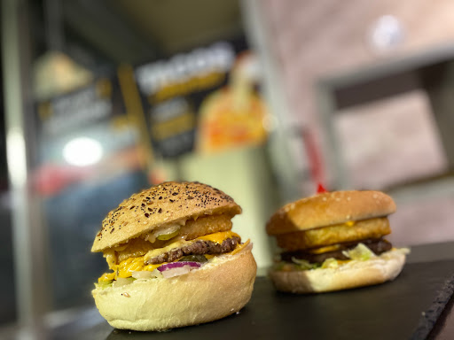 Photo 6 - Fresh🍔Burgers &Tacos🌯🌮