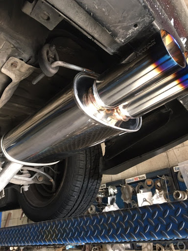 T & M Mufflers - Thumbnail