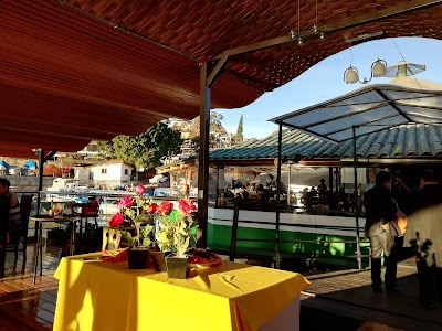 Photos of La Balsa