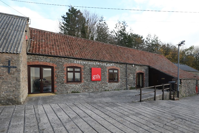 Greenslade Taylor Hunt - Estate Agent In Bristol, Redhill photo 2