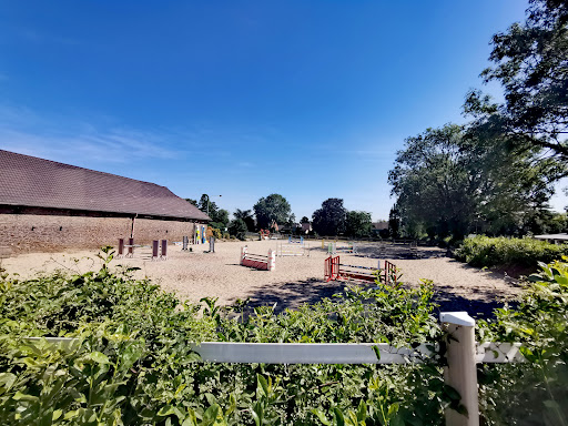 Equestrian center Röthgener Castle - Thumbnail