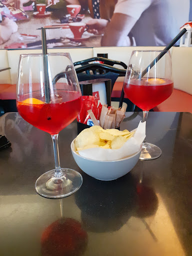 Summer Cafe' - Visual